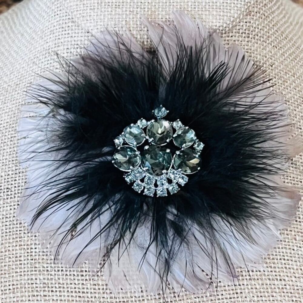 Stella and Dot Feather Clear Rhinestone Brooch Pin